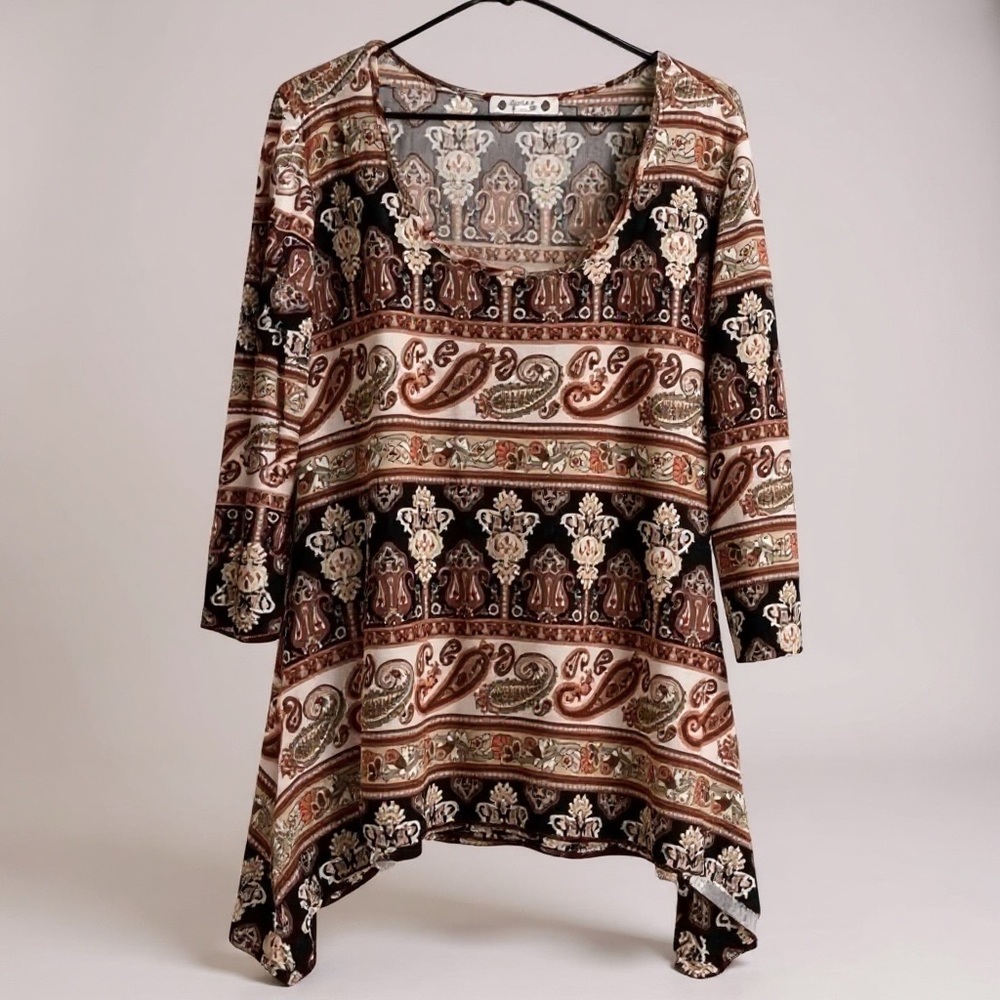 Wilde Women’s Blouse Size XL‎